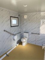 Sanitario portátil accesible para personas con discapacidad - Imagen 12
