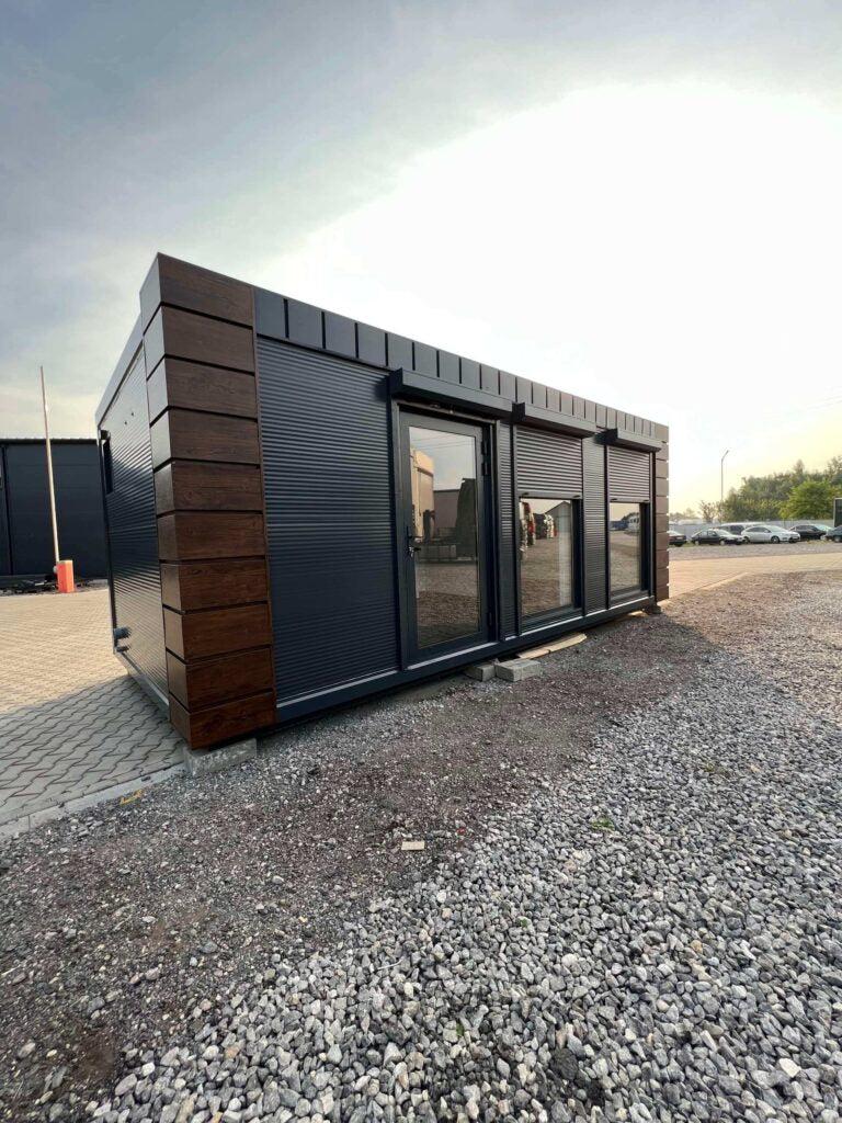 2-16.jpeg Contenedor de Oficina 800×300 con Baño y Aire Acondicionado - Imagen 3