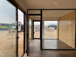 Proyecto Modular DALÍ 8×3 m – Espacio Libre con Medio Baño - Imagen 6